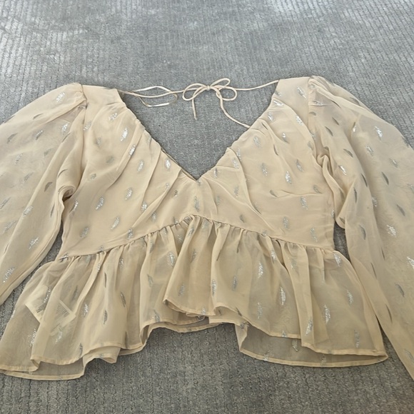 Women’s blouse - Picture 3 of 3